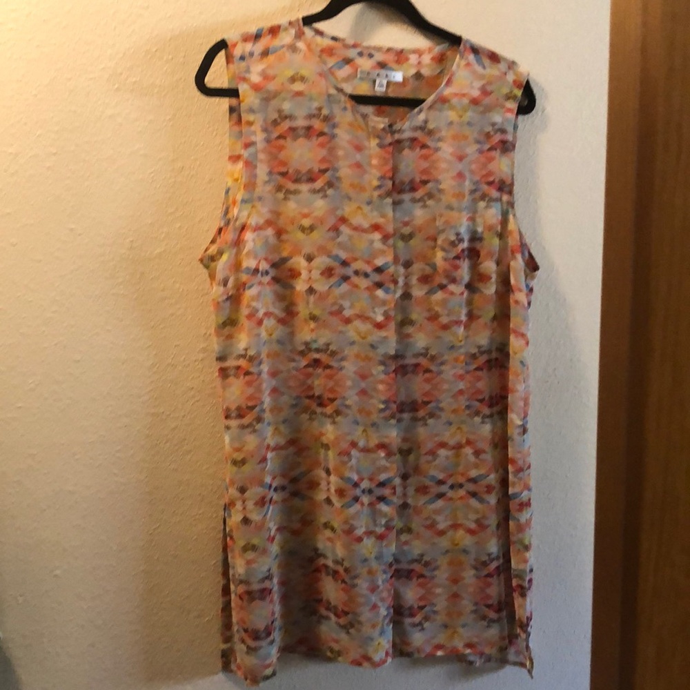 Long Sleeveless button down top